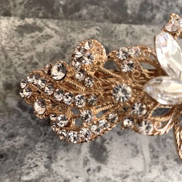 (2 for $10) NWOT Rhinestone / Gold Hair Clip - Picture 3 of 5